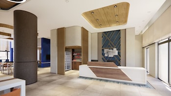 holiday inn express and suites monterrey sendero