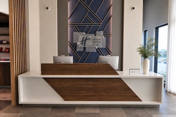 Holiday Inn Express And Suites Monterrey Sendero,,3 star