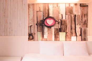 kiwi express hotel zhong zheng branch