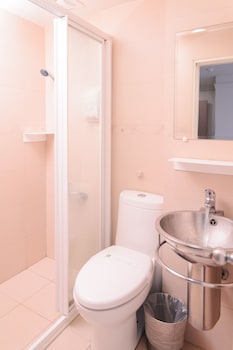 kiwi express hotel zhong zheng branch