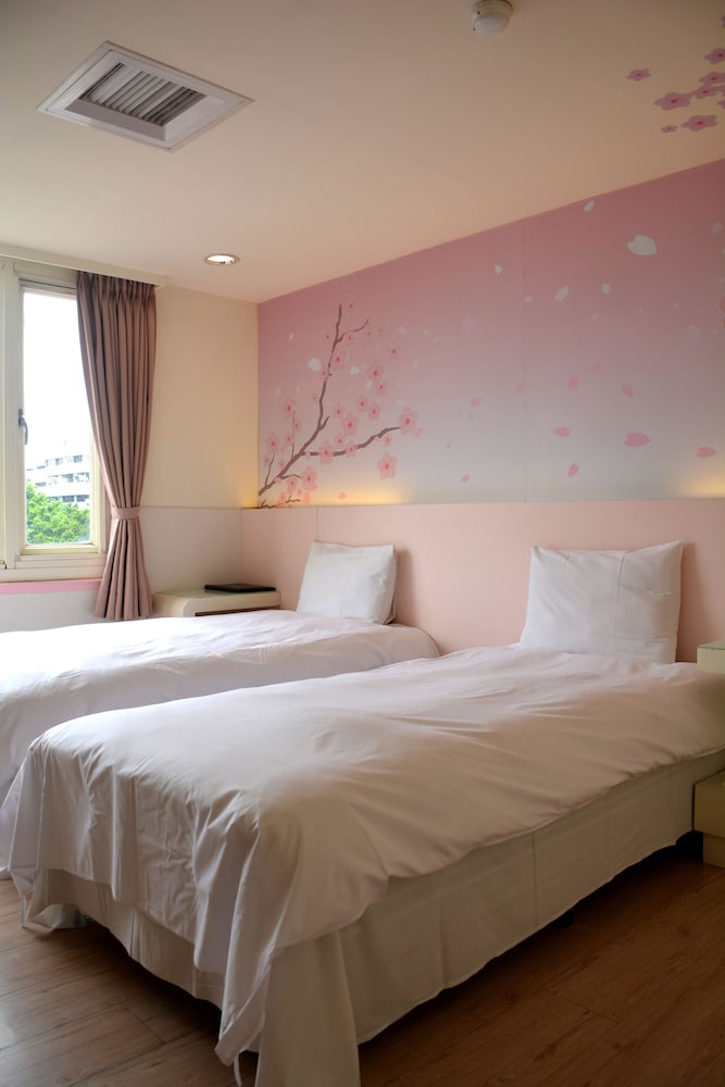 kiwi express hotel zhong zheng branch