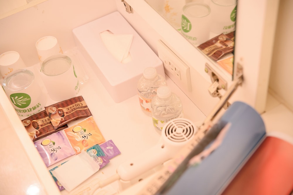 kiwi express hotel zhong zheng branch