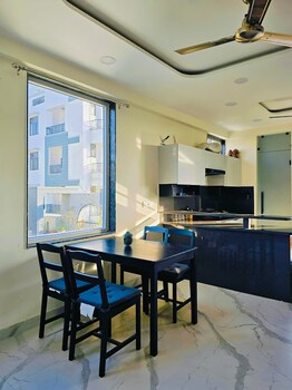 black stone 3 bhk bapu nagar
