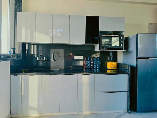 black stone 3 bhk bapu nagar