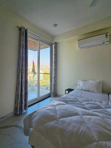 black stone 3 bhk bapu nagar