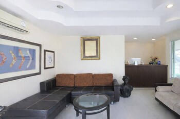 The Room Suphanburi,,3 star