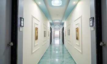 Hotel Para Mount,,2 star