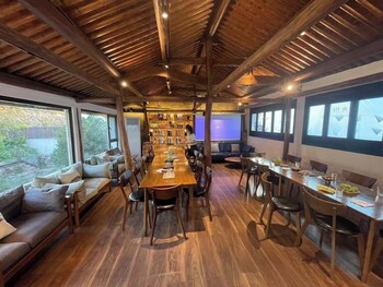 sanfuyizhai homestay