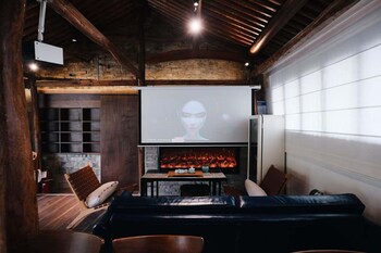 sanfuyizhai homestay