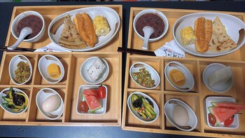 sanfuyizhai homestay