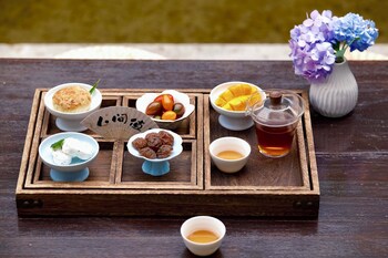 sanfuyizhai homestay
