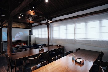 sanfuyizhai homestay