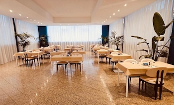 Hotel Pex Verona,,3 star
