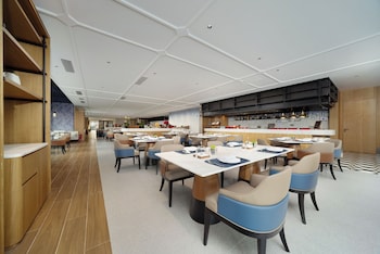 novotel chengdu lige
