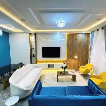 de luciee apartment
