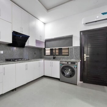 de luciee apartment