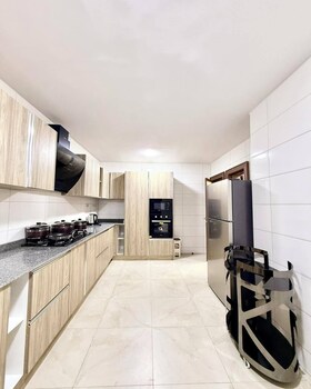 de luciee apartment