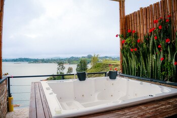 guatape