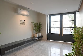jadah residence by ch