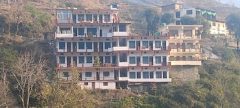 hotel kalyan palace and restaurant