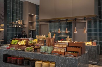 wanda moments hotel jingshan