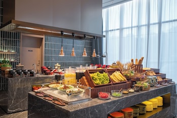wanda moments hotel jingshan