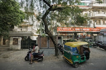 fortune home service apartment 1bhk e 30