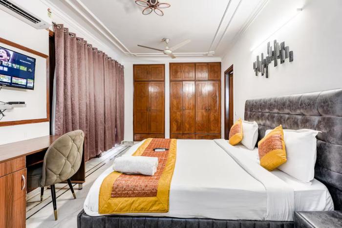 fortune home service apartment 1bhk e 30