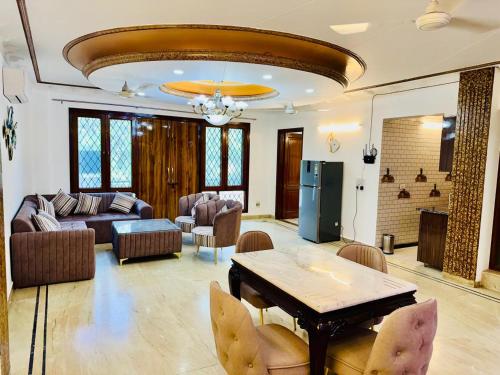 fortune home service apartment 1bhk e 30