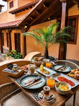 hotel jardin secreto