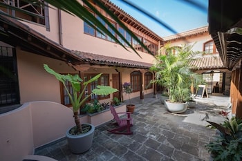 hotel jardin secreto