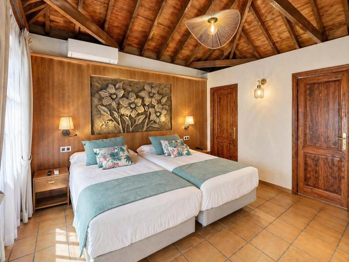 hotel jardin secreto