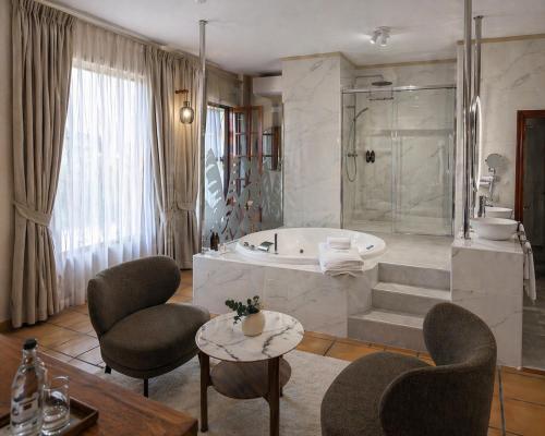 hotel jardin secreto
