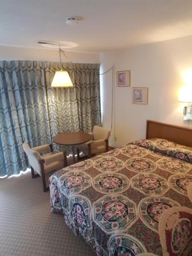 town n country motor inn