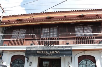 hotel luna annex