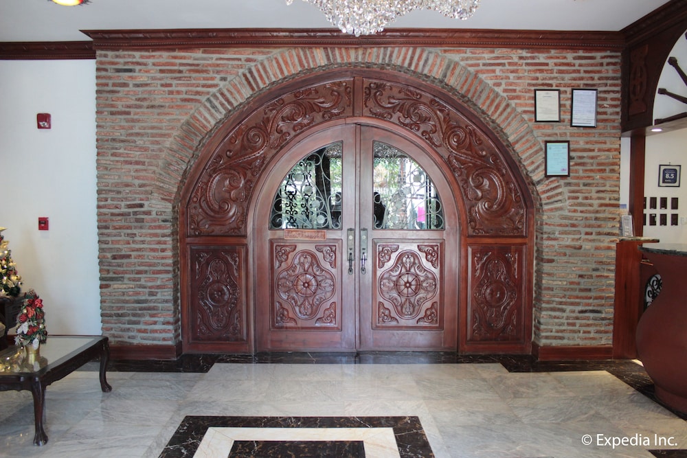 hotel luna annex