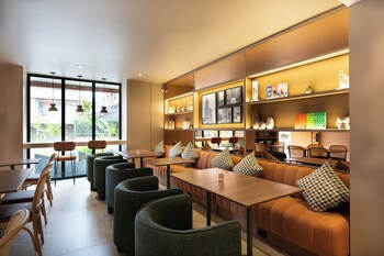 bomma house
