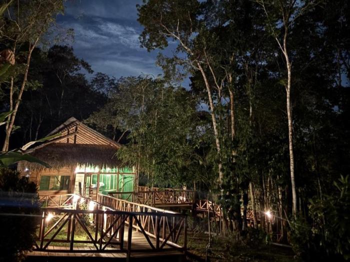 paroa amazon lodge