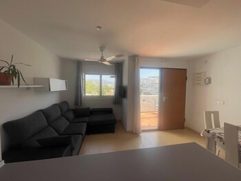 condado de alhama apt pool park parking sleeps4