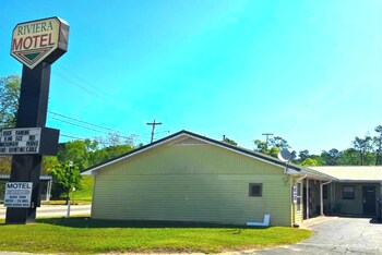 riviera motel elba near enterprise us 84