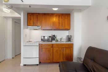 skyline island stay 2 adjoining studios