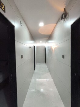Hotel Rudra,,2 star