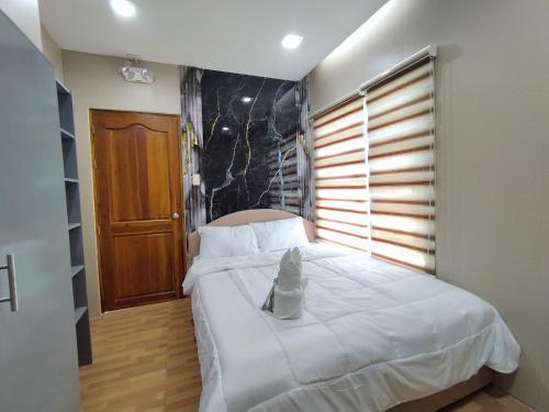 townhouse oak casa barcelona