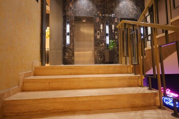 hotel guru kripa grand 3 star category