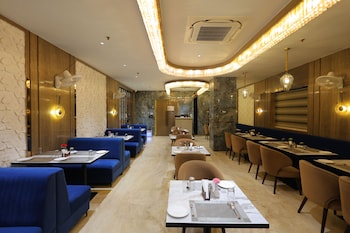 hotel guru kripa grand 3 star category