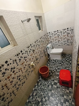 Hotel Srivastava Residency & Restaurant,,2 star