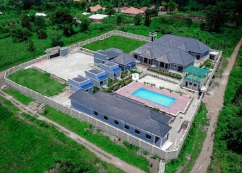 Shimo Resort Hotel,,3 star