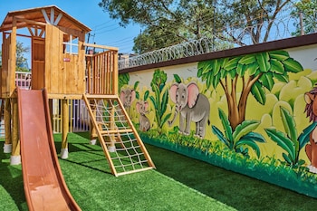 makao by edmor suites