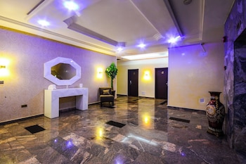 livin lagos shortstays