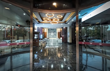 tianmen summit hotel